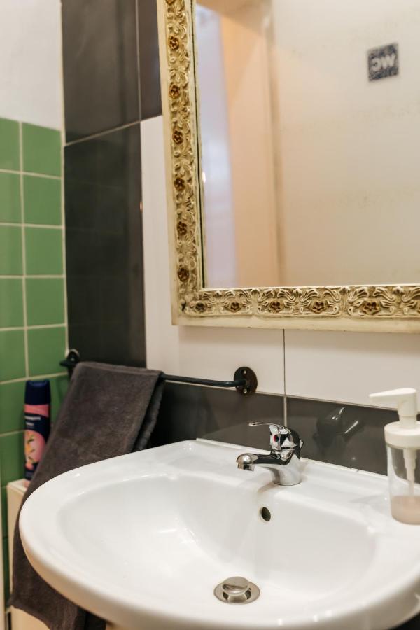 Daniela'S Lisboa Central Room 204 ภายนอก รูปภาพ